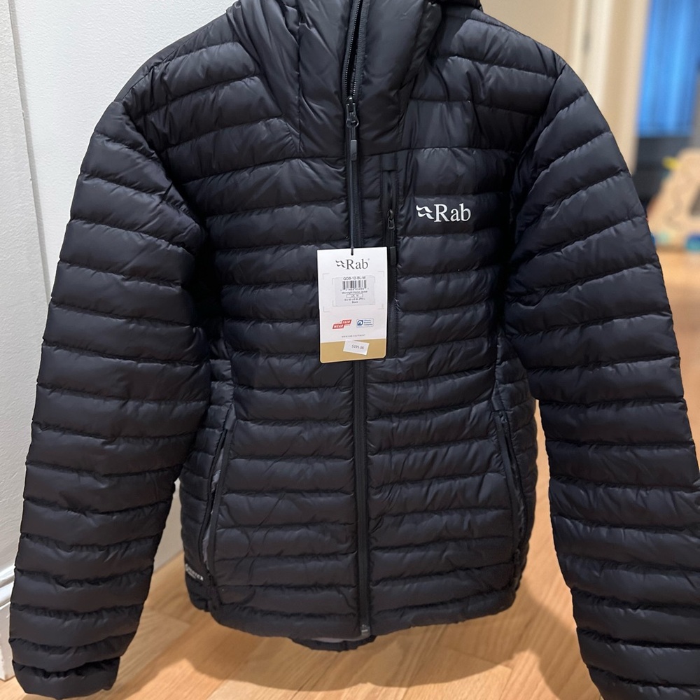 NWT Men’s Rab Black Puffer Jacket